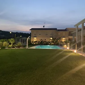 https://villa-meri-star.it-lombardy.com