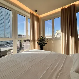 Yls Luxury , Milan Italy
