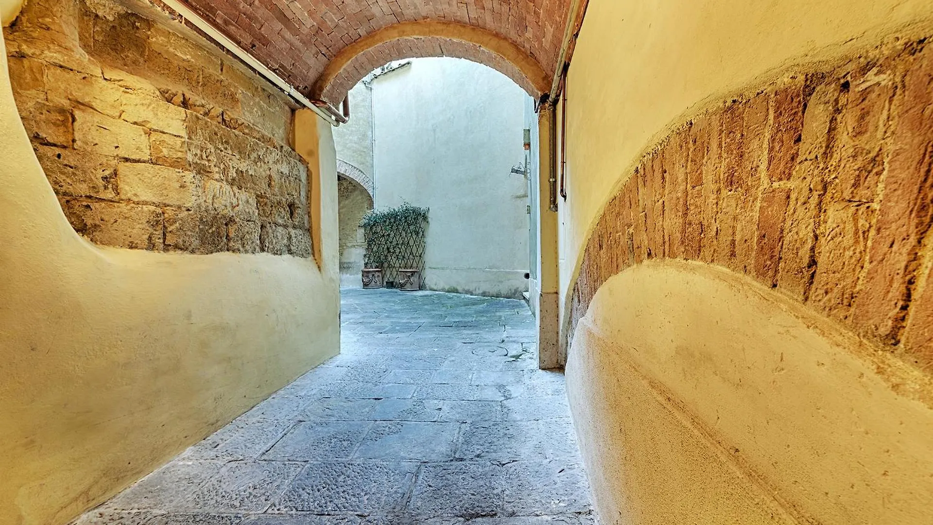 Ele Home Siena Italy
